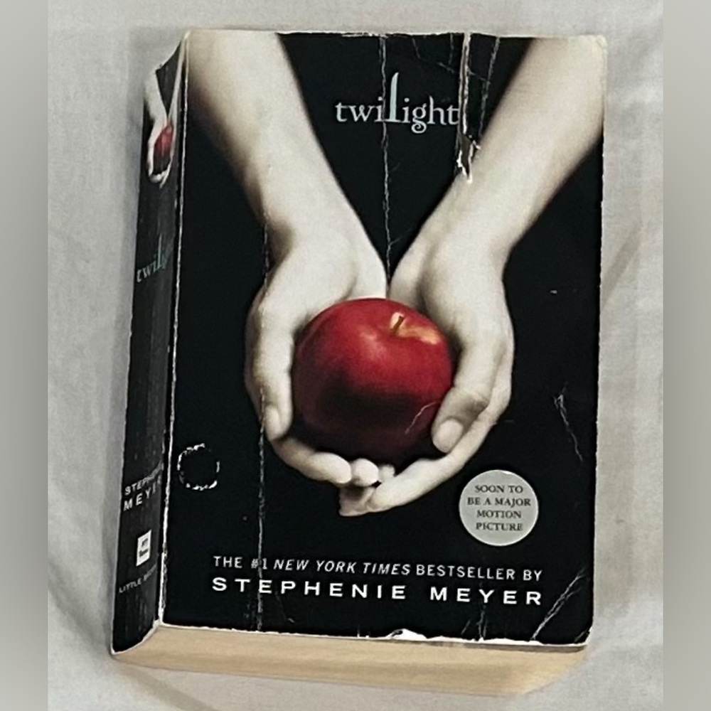 Twilight Book by Stephenie Meyer